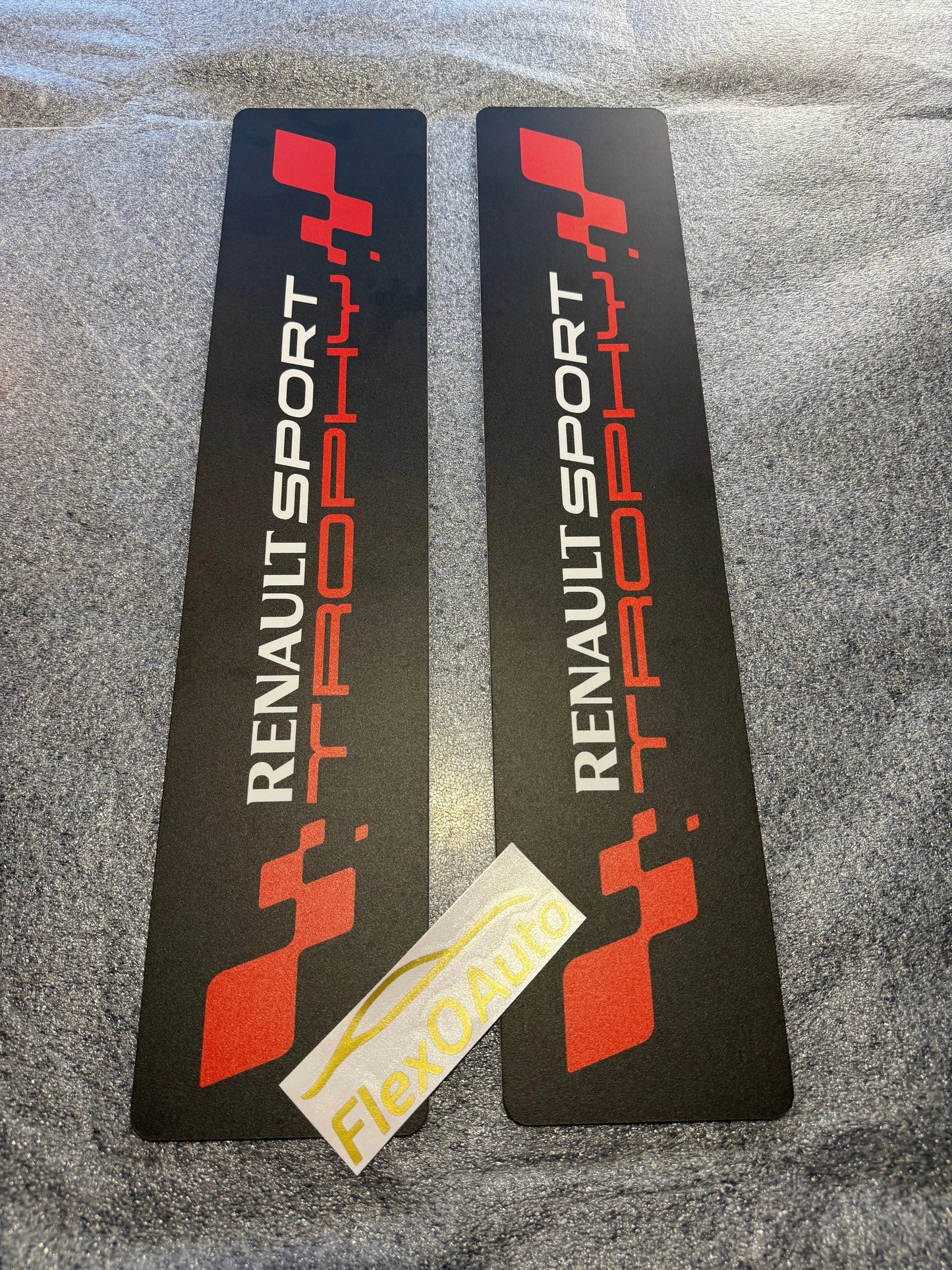 Caches Plaques Renault Sport Trophy – PVC 3mm FlexOAuto