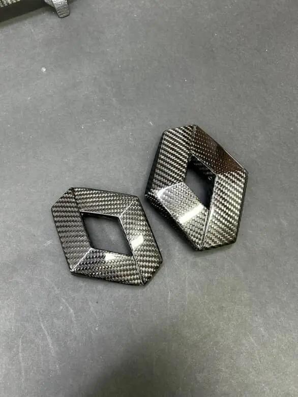 Pack logos avant et arrière carbone – Renault Mégane 3 RS Phase 1 & 2 (2009-2014) FlexOAuto