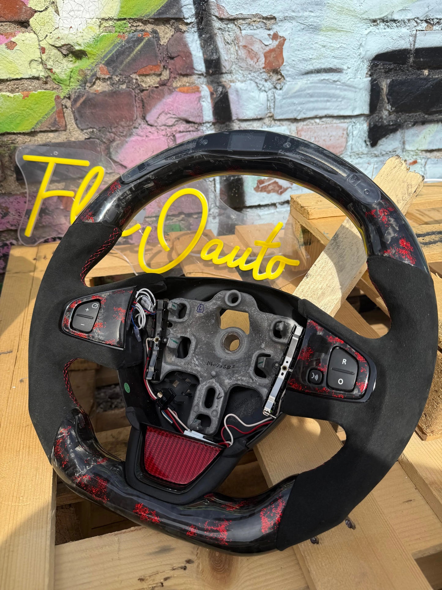 Volant carbone Clio 4 Rs shiftlight FlexOAuto