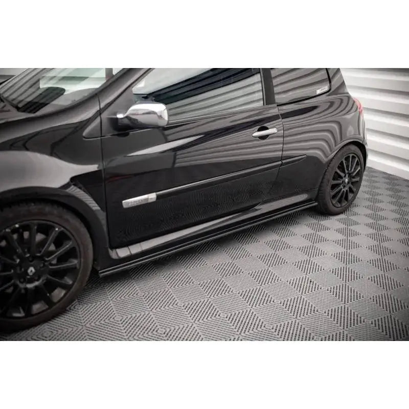 Maxton - RAJOUTS DES BAS DE CAISSE POUR RENAULT CLIO MK3 RS Noir Brillant FlexOAuto
